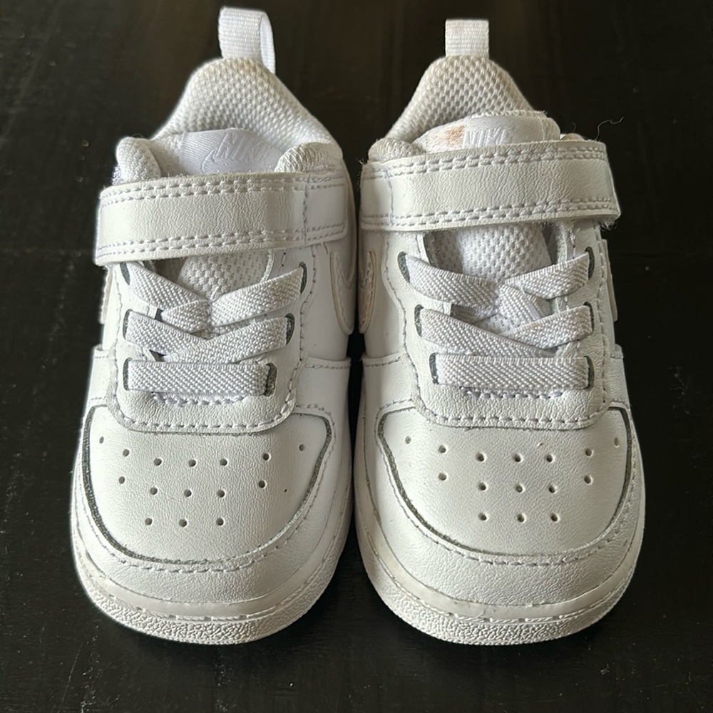 Nike AirPlay All Day Sneakers